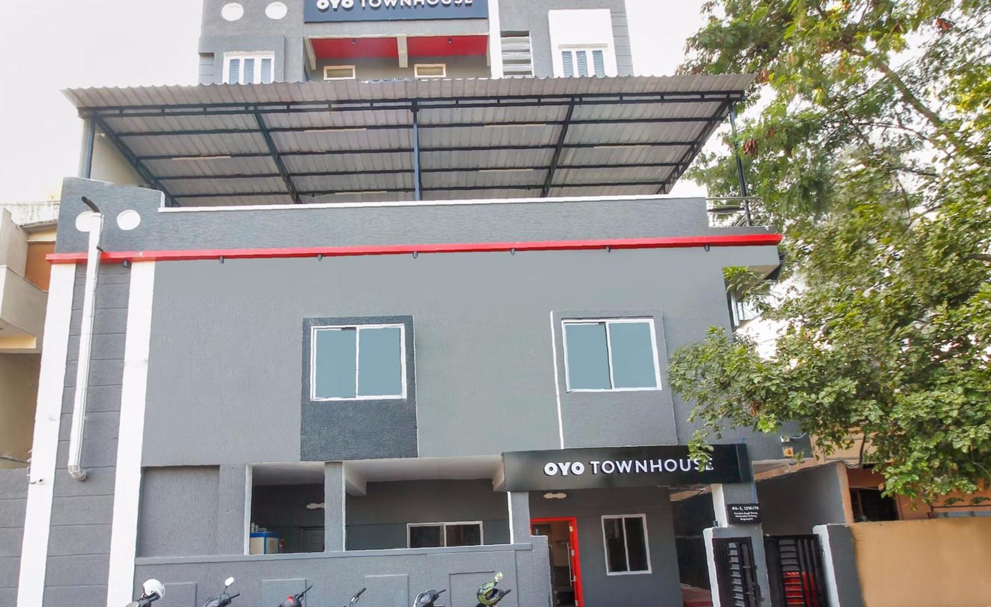 Super Townhouse Rcc Sunrise Hotel Haidarábád Kültér fotó